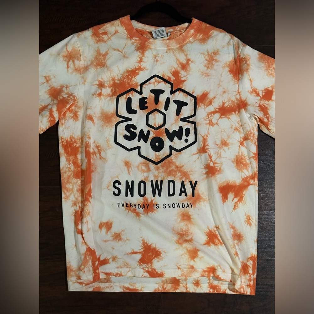 “Brand New” Never Worn, Without Tags, Size “L” Snowday TShirt $45.00